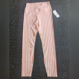 Spiritual Gangster Striped 3/4 leggings